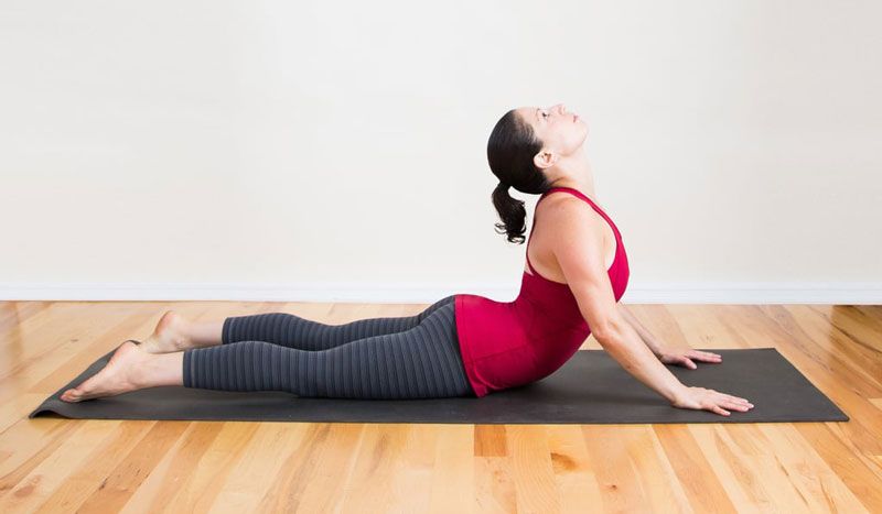 Bệnh nhân bị thoát vị đĩa đệm có tập yoga được không?